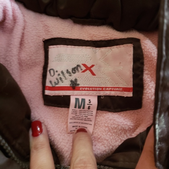 Girl's winter coat - Picture 6 of 6